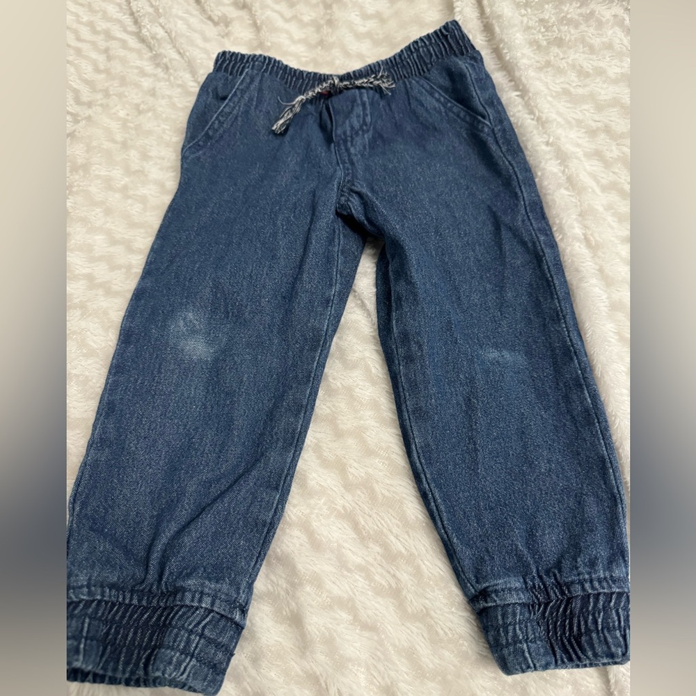 #35 Jean Stretchy